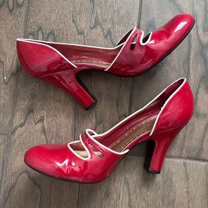 BCBG Girls Red Mary Jane Patent Leather Heels